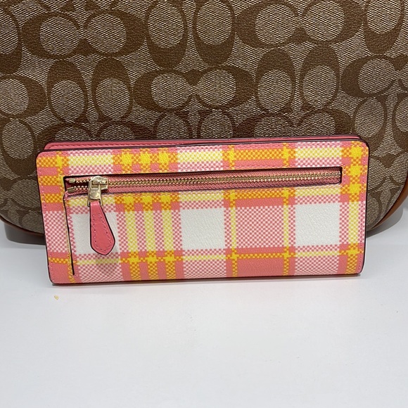 Coach Slim Wallet With Garden Plaid Print
IM/Taffy Multi NWT - Picture 14 of 16